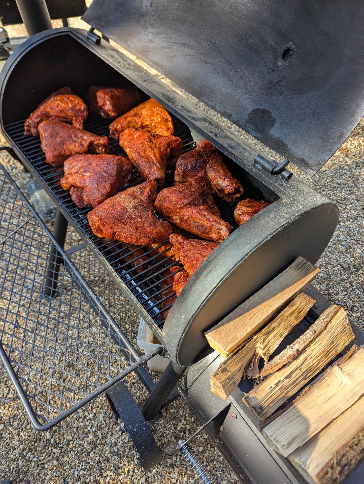 14 Hour Smoked BBQ Pulled pork